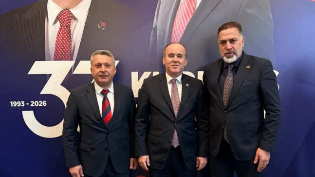 Başkan Vahap Gök’e “Yılın Başarılı Belediye Başkanı” Ödülü