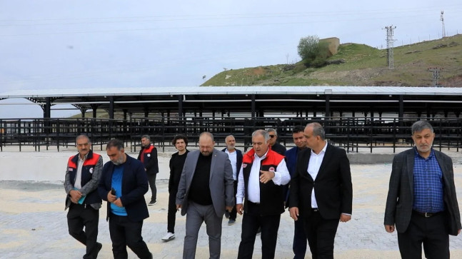 Elazığ Belediyesi Kurban Kesim Alanını Bayrama Hazır Hale Getirdi