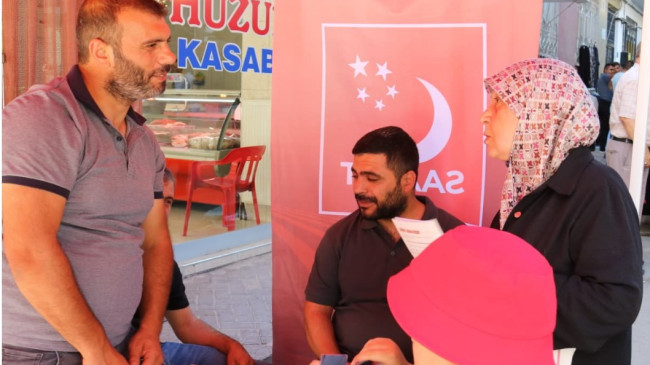 Saadet Partisi Elazığ Teşkilatı’ndan Salı Pazarı’nda Üye Çalışması