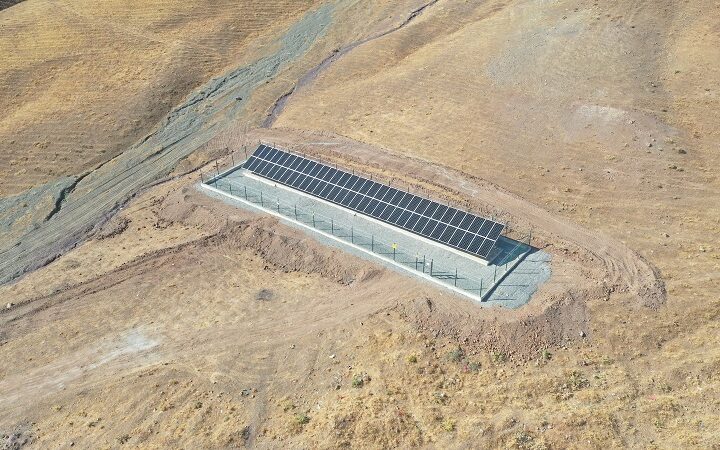 Elazığ İl Özel İdaresinden Merkez Sarıkamış Köyüne Güneş Enerjisi Sistemli İçme Suyu Tesisi