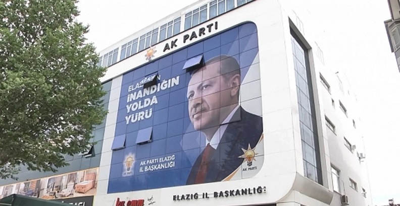 AK Parti Elazığ İl Başkanlığı, 4. Olağanüstü Büyük Kongre Öncesi Toplandı