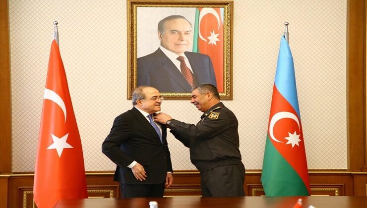 Şuay Alpay’a İkinci Kez Azerbaycan Devlet Şeref Madalyası Verildi