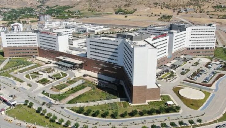 Elazığ Fethi Sekin Şehir Hastanesi Eğitim Kliniği Sayısı 9’a Yükseldi!