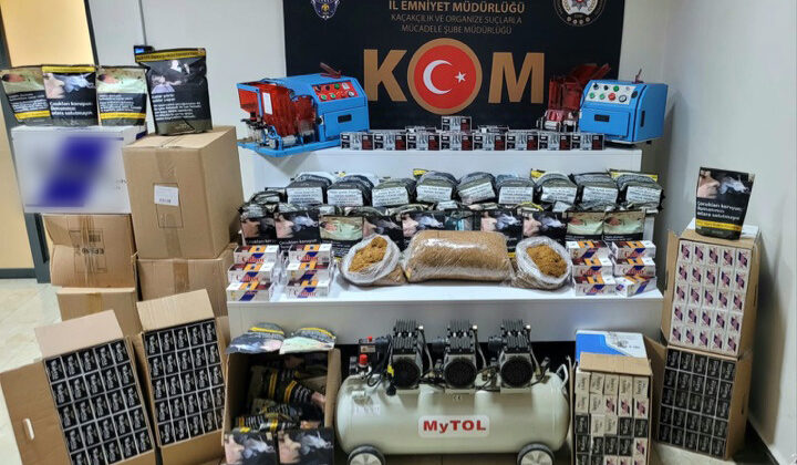 Elazığ’da Kaçak Tütün Operasyonu: 50.000 Dal Boş Makaron ve 40 Kg Kıyılmış Tütün Ele Geçirildi