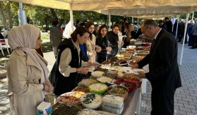 Fırat Üniversitesi Kadınlar Kolu Tarafından Hayır Kermesi..