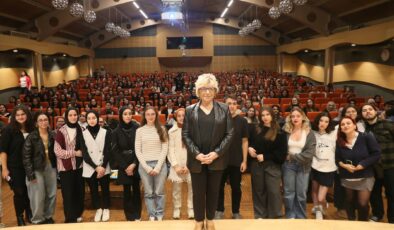 Madde Bağımlıları Cezaevine Konulmasın! Tedavi Edilsin..