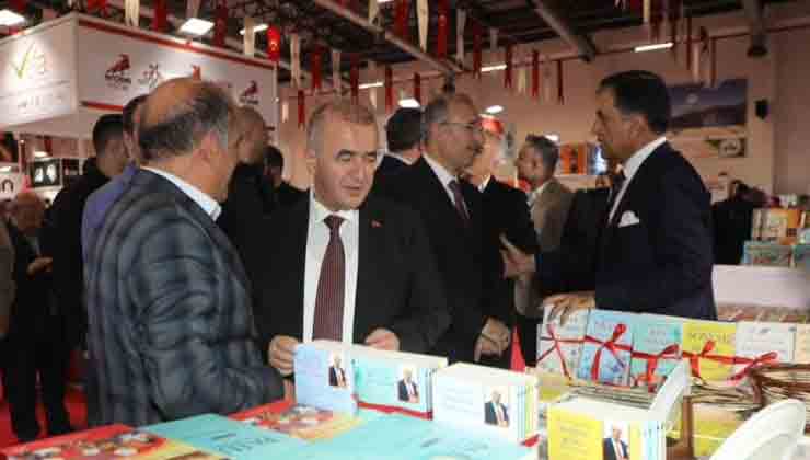 Elazığ Kitap Fuarı Açıldı