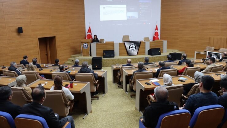 Cumhurbaşkanlığı İnsan Kaynakları Ofisi, Elazığ İl Özel İdaresi Personeline Hizmet İçi Eğitim Programı Düzenledi